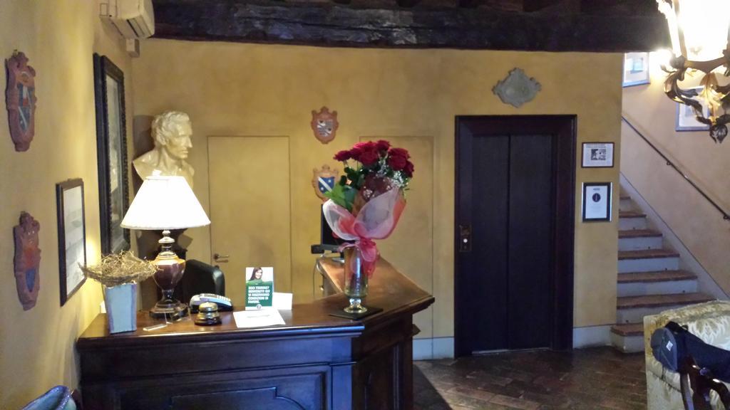 Hotel Torre Di San Martino Gazzola Di Rivalta Eksteriør billede