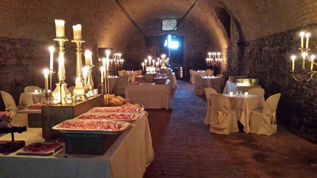 Hotel Torre Di San Martino Gazzola Di Rivalta Eksteriør billede