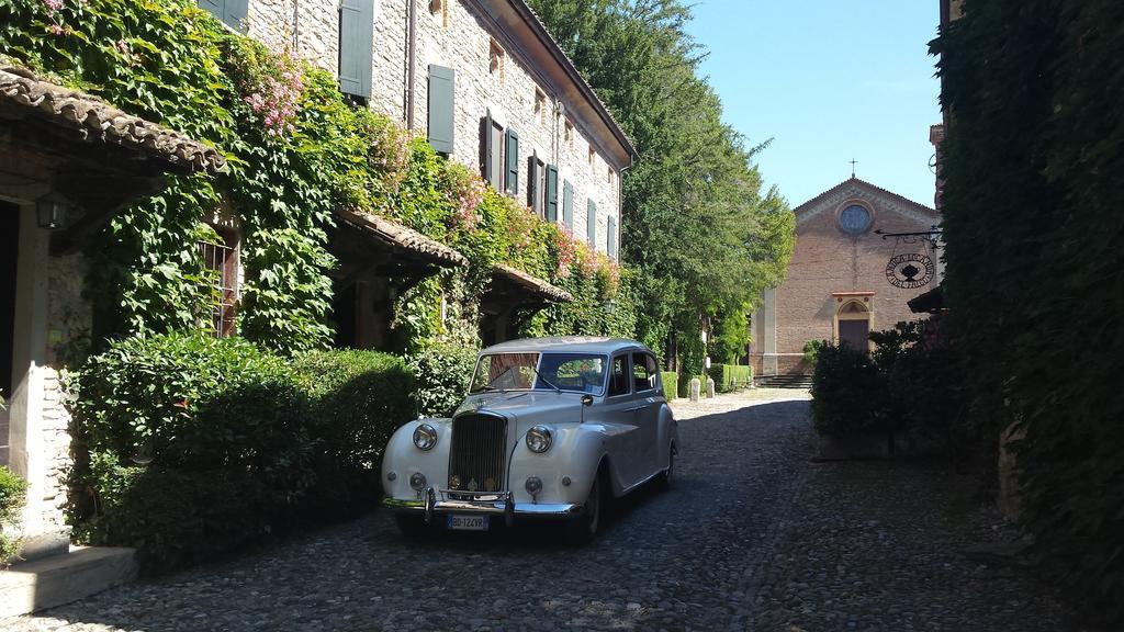 Hotel Torre Di San Martino Gazzola Di Rivalta Eksteriør billede