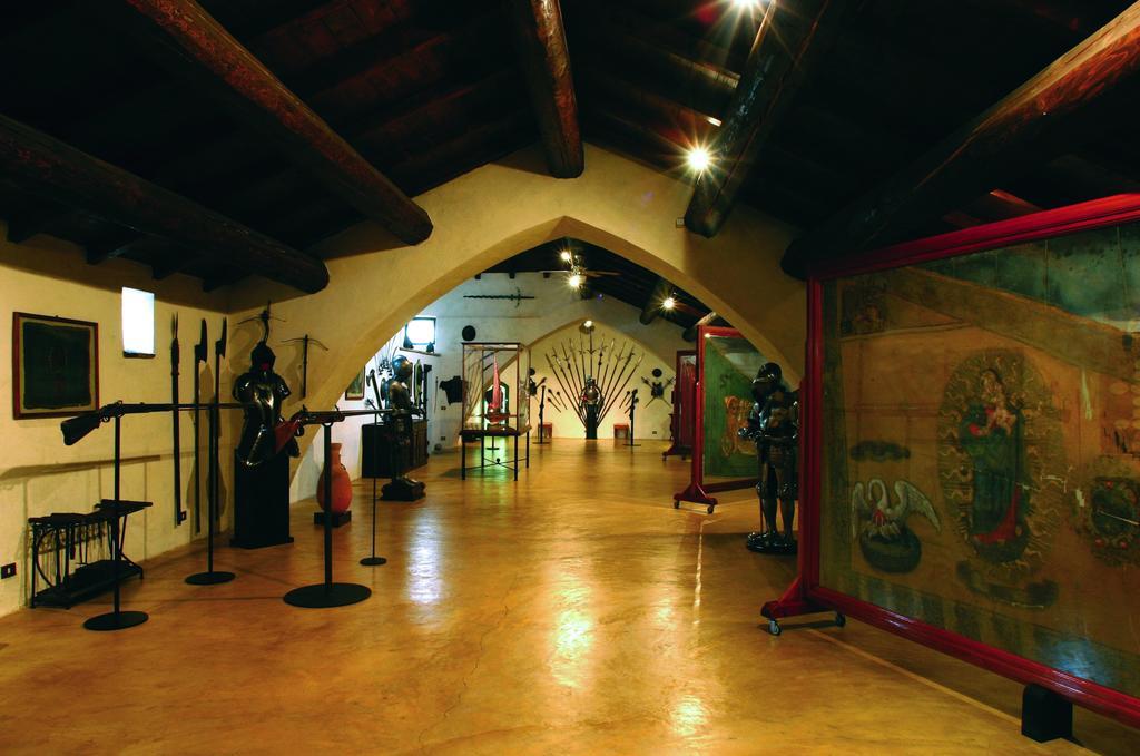 Hotel Torre Di San Martino Gazzola Di Rivalta Eksteriør billede