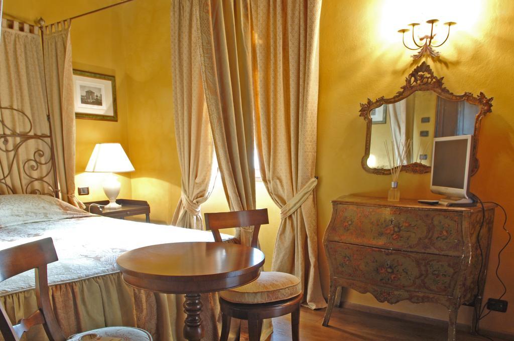 Hotel Torre Di San Martino Gazzola Di Rivalta Eksteriør billede